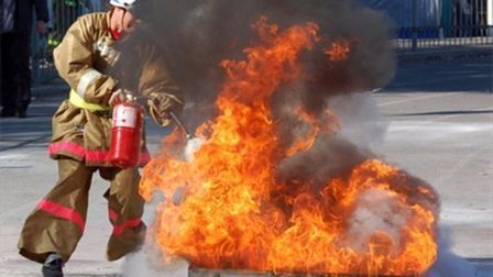 За пожарную безопасность культовых сооружений в Свердловской области будут отвечать добровольные пожарные отряды За пожарную безопасность культовых сооружений в Свердловской области будут отвечать добровольные пожарные отряды