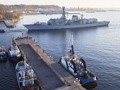 Шесть кораблей НАТО вошли в польский порт Шесть кораблей НАТО вошли в польский порт