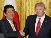 Япония и США договорились сохранять санкции в отношении КНДР Япония и США договорились сохранять санкции в отношении КНДР