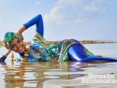 Sports Illustrated впервые разместил фото модели в буркини Sports Illustrated впервые разместил фото модели в буркини