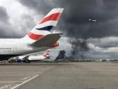Пожар вспыхнул вблизи аэропорта Хитроу Пожар вспыхнул вблизи аэропорта Хитроу