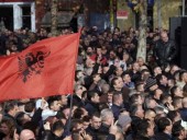 В столице Албании произошли столкновения демонстрантов с полицией В столице Албании произошли столкновения демонстрантов с полицией