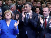 Ангела Меркель призвала к борьбе с правым популизмом в ЕС Ангела Меркель призвала к борьбе с правым популизмом в ЕС