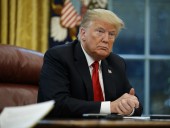 Трамп требует прекратить обстрелы Израиля из сектора Газа Трамп требует прекратить обстрелы Израиля из сектора Газа