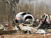 Польша ожидает устранения таблиц с места Смоленской катастрофы Польша ожидает устранения таблиц с места Смоленской катастрофы