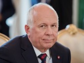 В России сообщили, что не будут продавать С-500 ни за какие деньги В России сообщили, что не будут продавать С-500 ни за какие деньги