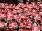 В Гонконге вновь протестуют против закона об экстрадиции в КНР В Гонконге вновь протестуют против закона об экстрадиции в КНР