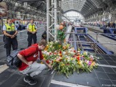 Злоумышленника, столкнувшего 8-летнего ребенка и мать под поезд в ФРГ, разыскивала полиция Швейцарии Злоумышленника, столкнувшего 8-летнего ребенка и мать под поезд в ФРГ, разыскивала полиция Швейцарии