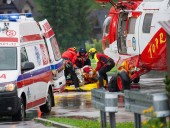 Трое туристов пропали после бури в польских Татрах, где погибли 4 и травмированы более 150 человек Трое туристов пропали после бури в польских Татрах, где погибли 4 и травмированы более 150 человек