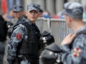В России мужчина открыл огонь по сотрудникам Росгвардии В России мужчина открыл огонь по сотрудникам Росгвардии