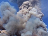 В Италии произошло извержение вулкана Стромболи второй раз за месяц В Италии произошло извержение вулкана Стромболи второй раз за месяц