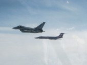 Британские истребители перехватили пять российских самолетов над Балтией