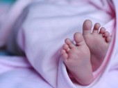 В Индии женщина родила 5 детей раньше срока В Индии женщина родила 5 детей раньше срока