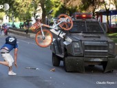 В Чили массовые протесты из-за увеличения стоимости проезда в метро: власти страны ввели чрезвычайное положение В Чили массовые протесты из-за увеличения стоимости проезда в метро: власти страны ввели чрезвычайное положение