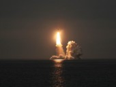 На учениях, которыми руководил Путин, произошел сбой при запуске ракеты с подводной лодки - СМИ На учениях, которыми руководил Путин, произошел сбой при запуске ракеты с подводной лодки - СМИ