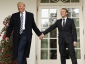 Трамп и Макрон поговорили о саммите НАТО Трамп и Макрон поговорили о саммите НАТО