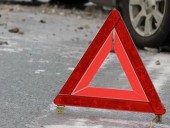 В Перу пассажирский автобус упал в овраг, не менее 10 погибших В Перу пассажирский автобус упал в овраг, не менее 10 погибших