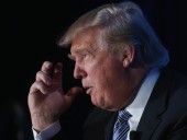 Трамп заявил, что уже много лет не пользуется личным мобильным телефоном Трамп заявил, что уже много лет не пользуется личным мобильным телефоном