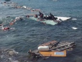 Возле Мавритании затонуло судно с мигрантами, более 50 человек погибло Возле Мавритании затонуло судно с мигрантами, более 50 человек погибло