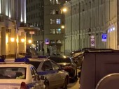 В результате стрельбы у здания ФСБ в Москве погибли не менее 3 человек - СМИ В результате стрельбы у здания ФСБ в Москве погибли не менее 3 человек - СМИ