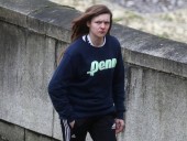 В Британии осудили 21-летнюю девушку, которая притворяясь подростком - насиловала несовершеннолетних В Британии осудили 21-летнюю девушку, которая притворяясь подростком - насиловала несовершеннолетних