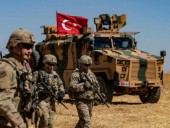 Три турецких военных конвоя вошли в Сирию Три турецких военных конвоя вошли в Сирию