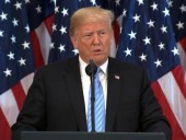 Трамп объявил режим чрезвычайного положения в США из-за коронавируса Трамп объявил режим чрезвычайного положения в США из-за коронавируса