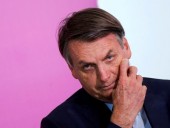 Президент Бразилии опроверг сообщения о заражении коронавирусом Президент Бразилии опроверг сообщения о заражении коронавирусом
