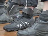 В Южной Корее планируют следить за самоизолированными с помощью электронных браслетов В Южной Корее планируют следить за самоизолированными с помощью электронных браслетов