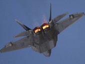 Во Флориде разбился истребитель ВВС США F-22 Raptor Во Флориде разбился истребитель ВВС США F-22 Raptor
