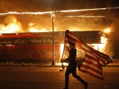 Массовые протесты в США: Бэнкси представил картину на тему протестов Массовые протесты в США: Бэнкси представил картину на тему протестов