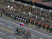 В Москве проходит парад Победы: участвуют лидеры нескольких стран Европы В Москве проходит парад Победы: участвуют лидеры нескольких стран Европы