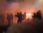Протесты в США: суд отказался запретить применение в Портленде сил федеральных ведомств Протесты в США: суд отказался запретить применение в Портленде сил федеральных ведомств