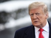Республиканцы и демократы отвергли идею Трампа о переносе выборов в США Республиканцы и демократы отвергли идею Трампа о переносе выборов в США