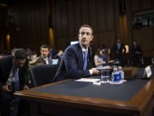 Американский регулятор планирует снова вызвать Цукерберга для дачи показаний Американский регулятор планирует снова вызвать Цукерберга для дачи показаний