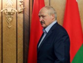 Лукашенко заявил, что на ногах перенес COVID-19 Лукашенко заявил, что на ногах перенес COVID-19