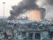 В порту Бейрута взорвался аммоний с судна, которое принадлежало российскому бизнесмену - СМИ В порту Бейрута взорвался аммоний с судна, которое принадлежало российскому бизнесмену - СМИ