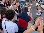 Работники Белтелерадиокомпании собираются бастовать: в их офис зашел ОМОН Работники Белтелерадиокомпании собираются бастовать: в их офис зашел ОМОН