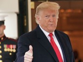 Трамп пообещал покончить с зависимостью экономики США от Китая Трамп пообещал покончить с зависимостью экономики США от Китая