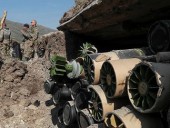 Баку и Ереван договорились не стрелять по мирным объектам и населению