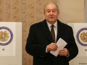 Президент Армении выступил за отставку правительства Президент Армении выступил за отставку правительства