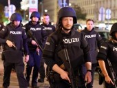 Теракт в Вене: пятеро погибших и 17 раненых Теракт в Вене: пятеро погибших и 17 раненых