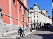 Пандемия: из-за распространения COVID-19 в Словении продолжили локдаун до 19 января Пандемия: из-за распространения COVID-19 в Словении продолжили локдаун до 19 января