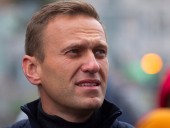 Навальный заявил, что позвонил своему убийце, и тот во всем признался Навальный заявил, что позвонил своему убийце, и тот во всем признался