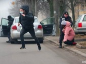 Протесты в Беларуси: в Минске уже около 100 задержанных Протесты в Беларуси: в Минске уже около 100 задержанных