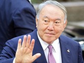 Назарбаев просит больше ничего не переименовывать в его честь Назарбаев просит больше ничего не переименовывать в его честь