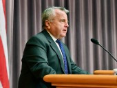Посол США в Москве: мы с союзники не ослабим санкции против России, из-за её действий в Украине Посол США в Москве: мы с союзники не ослабим санкции против России, из-за её действий в Украине