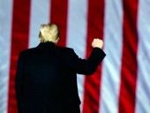 Трамп в последний день своего президентства собирается помиловать до 100 человек Трамп в последний день своего президентства собирается помиловать до 100 человек