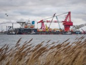Несмотря на санкции США: судно Фортуна начало укладку Северного потока-2 в водах Дании Несмотря на санкции США: судно Фортуна начало укладку Северного потока-2 в водах Дании