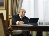 Президент Армении проведет встречу с Генштабом республики для урегулирования ситуации Президент Армении проведет встречу с Генштабом республики для урегулирования ситуации